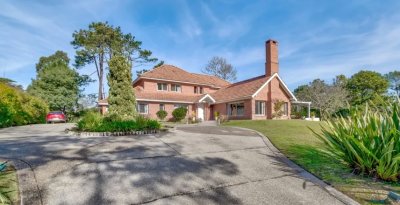 Casa en venta 5 dormitorios Punta del Este 