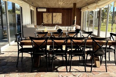 Venta casa en lujoso barrio privado La Barra