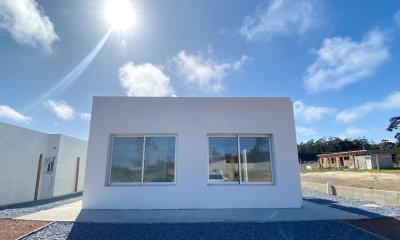 CASA EN VENTA - 2 DORMITORIOS, MALDONADO