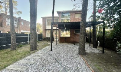 Venta Casa - 3 dormitorios 2 baños - Barrio los ángeles - Piriapolis
