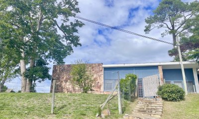 Venta casa 7 dormitorios, Cantegril, Punta del Este