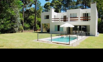 Venta casa en Solanas, Punta Ballena - 4 dormitorios