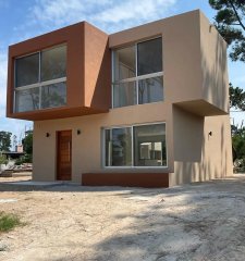 Venta casa 3 dormitorios piedras del chileno