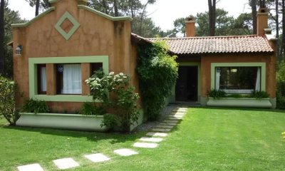 Venta casa 3 dormitorios Montoya, La barra