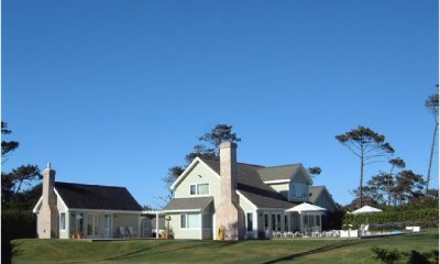 En alquiler y venta.. espectacular residencia estilo Americano!!!
