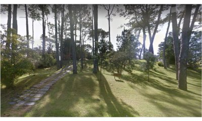 Casa en venta zona de paradas. A cinco cuadras del mar. Punta del este.