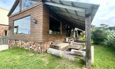 Venta Cabaña frente al mar en Montoya - 4 dormitorios 4 baños