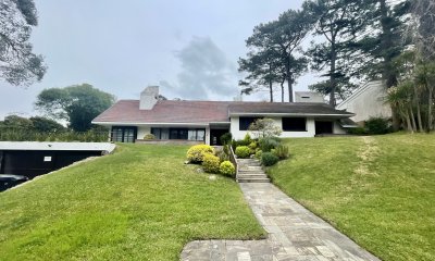Venta casa 8 dormitorios Punta del Este