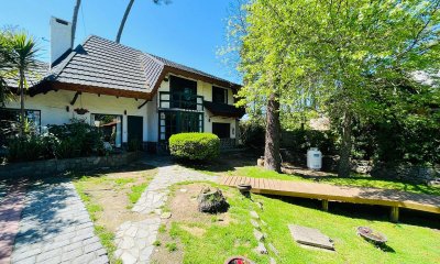 Venta casa 4 dormitorios pinares