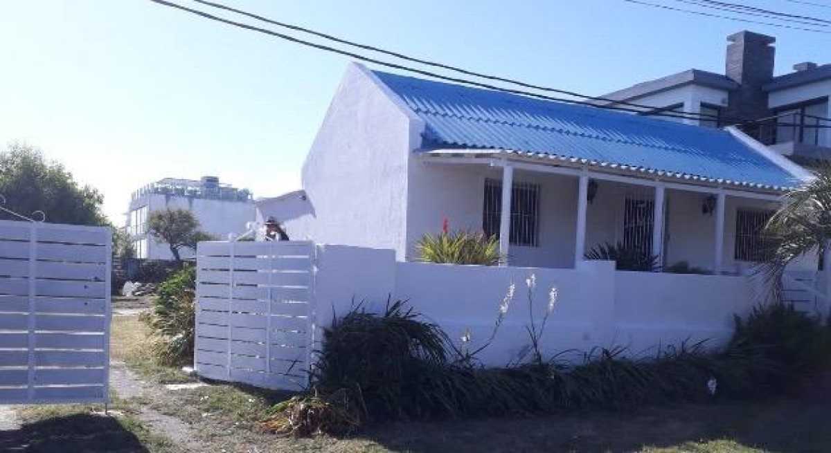 Venta casa 2 dormitorios. 
