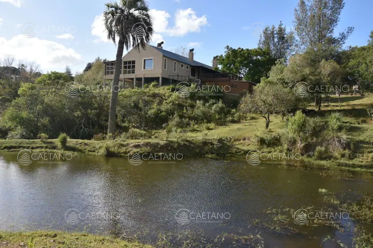 Alquiler temporal chacra 5 dormitorios. Sierra de las cañas, Punta del este