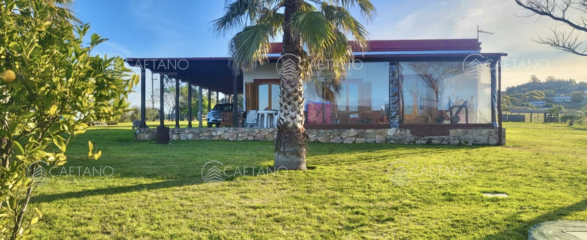 Venta campo 14hs en Pueblo Edén con opcion a anexar 86has más  3 tajamares, 3 construcciones, piscina climatizada, parrillero - GoPunta - Portal Inmobiliario de Punta del Este - Maldonado