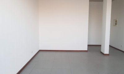 Venta local comercial centro de Maldonado