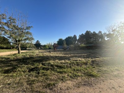 Venta terreno 1000m2 en Chacras del Pinar, Maldonado