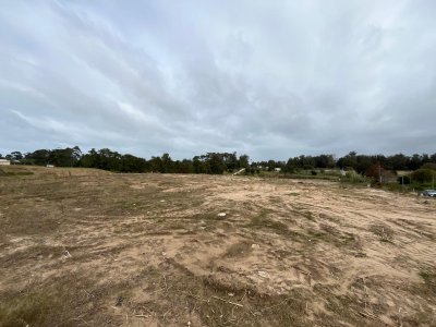 Venta terreno golf Punta del Este. 