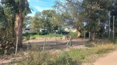 Terreno en venta a 150 mts del mar, Balneario Buenos Aires.