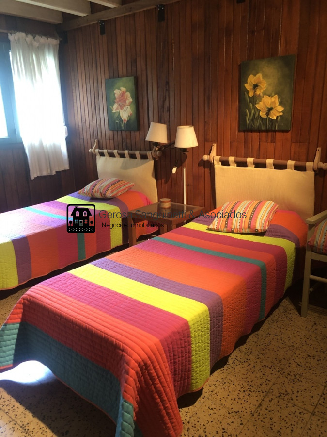 Casa ID.1604 - Casa en Pinares, 3 dormitorios *
