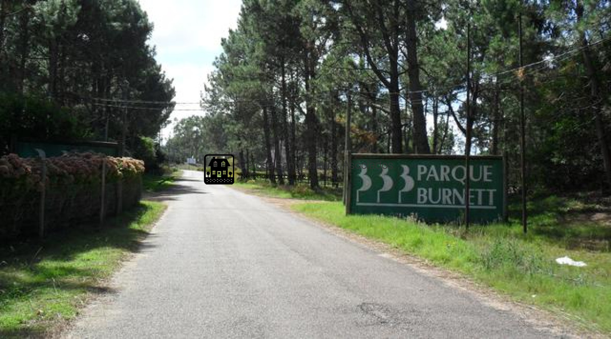 Terreno ID.1793 - Solares de 2150 metros cada uno con un frente de 26 mts
