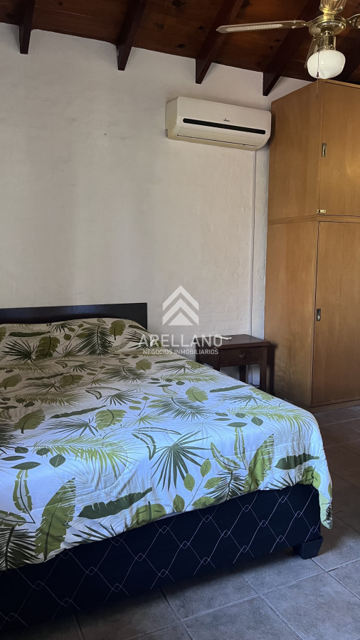 Casa ID.4396 - Casa en venta con 3 dormitorios, 3 baños o opción de oficina comercial