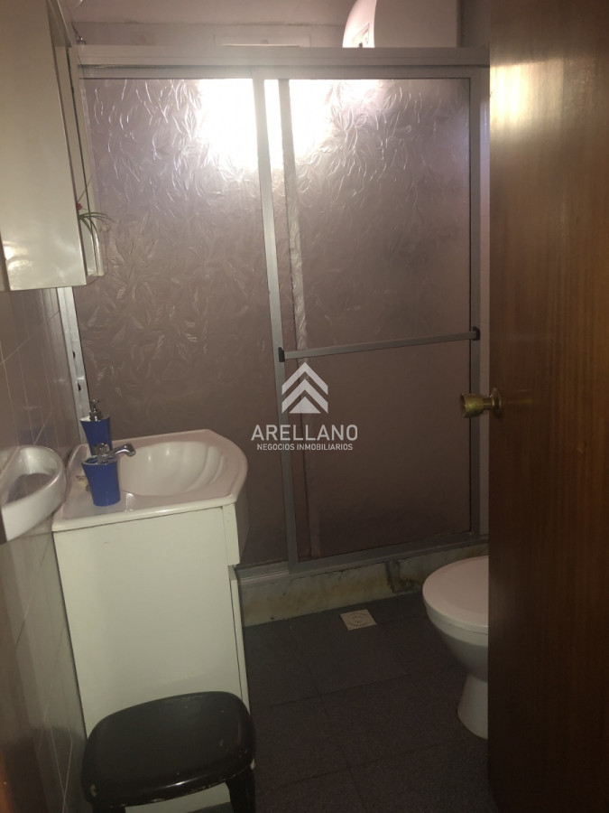 Casa ID.4396 - Casa en venta con 3 dormitorios, 3 baños o opción de oficina comercial