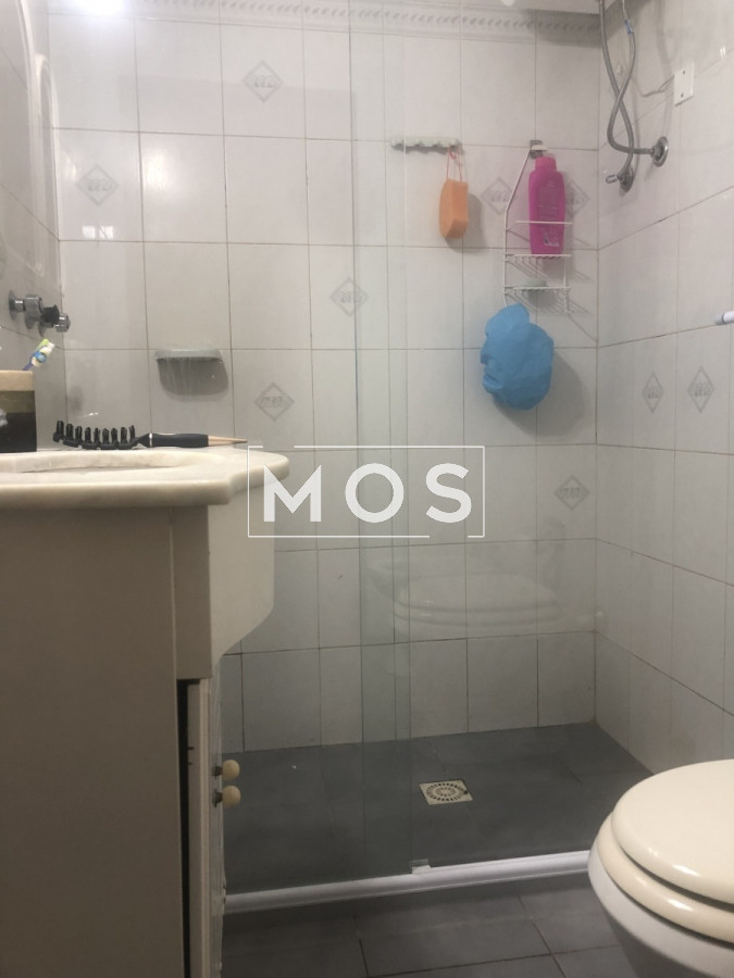 Casa ID.2729 - Casa en venta con 3 dorm. 3 baños o opción de oficina comercial