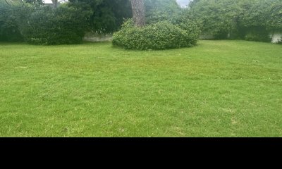 Muy lindo terreno parquizado en Pinares a metros del Mar