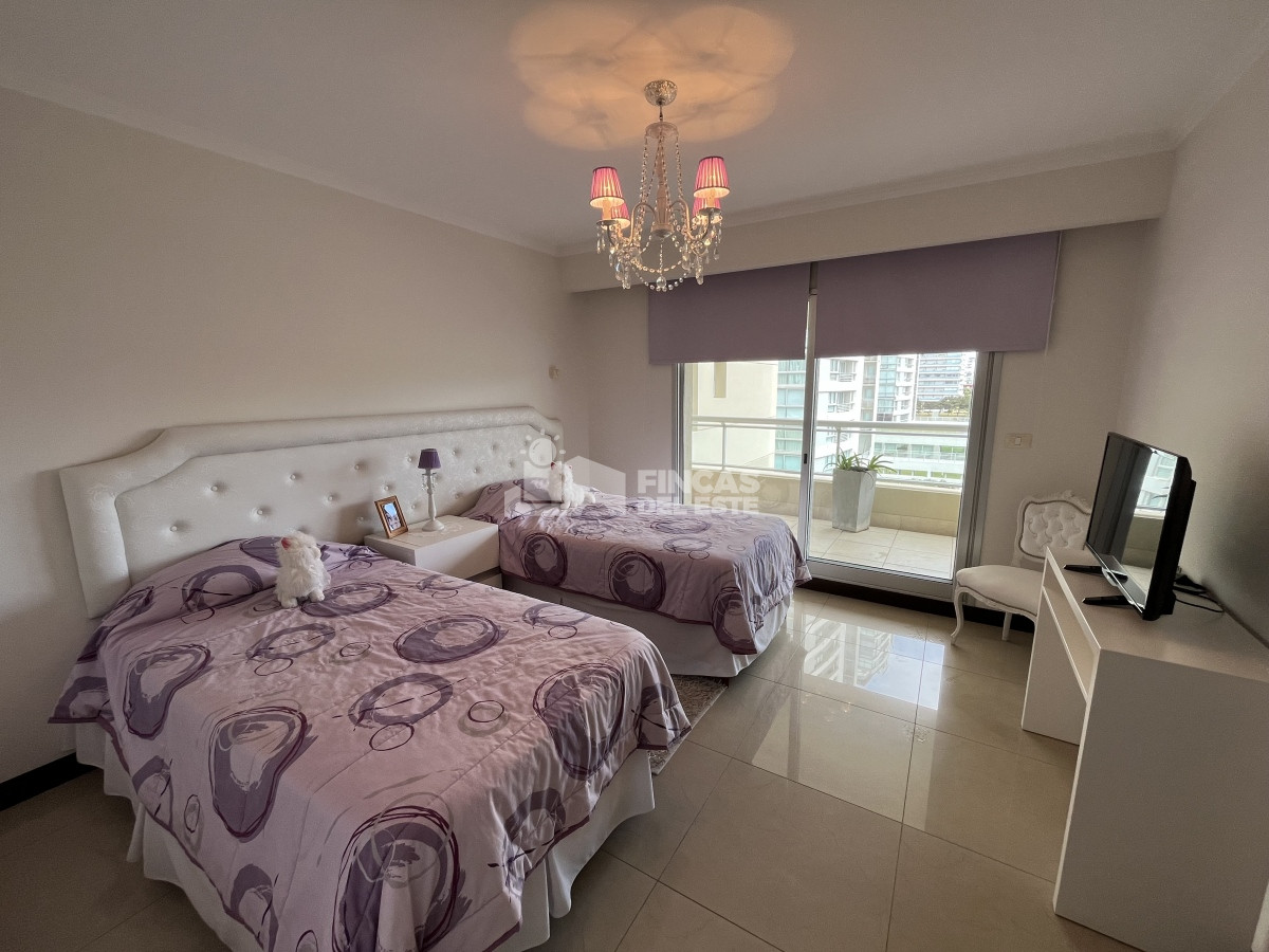 Apartamento ID.2086/Lujoso-apartamento-en-VENTA,-Brava,-Punta-del-Este - Lujoso apartamento en VENTA, Brava, Punta del Este