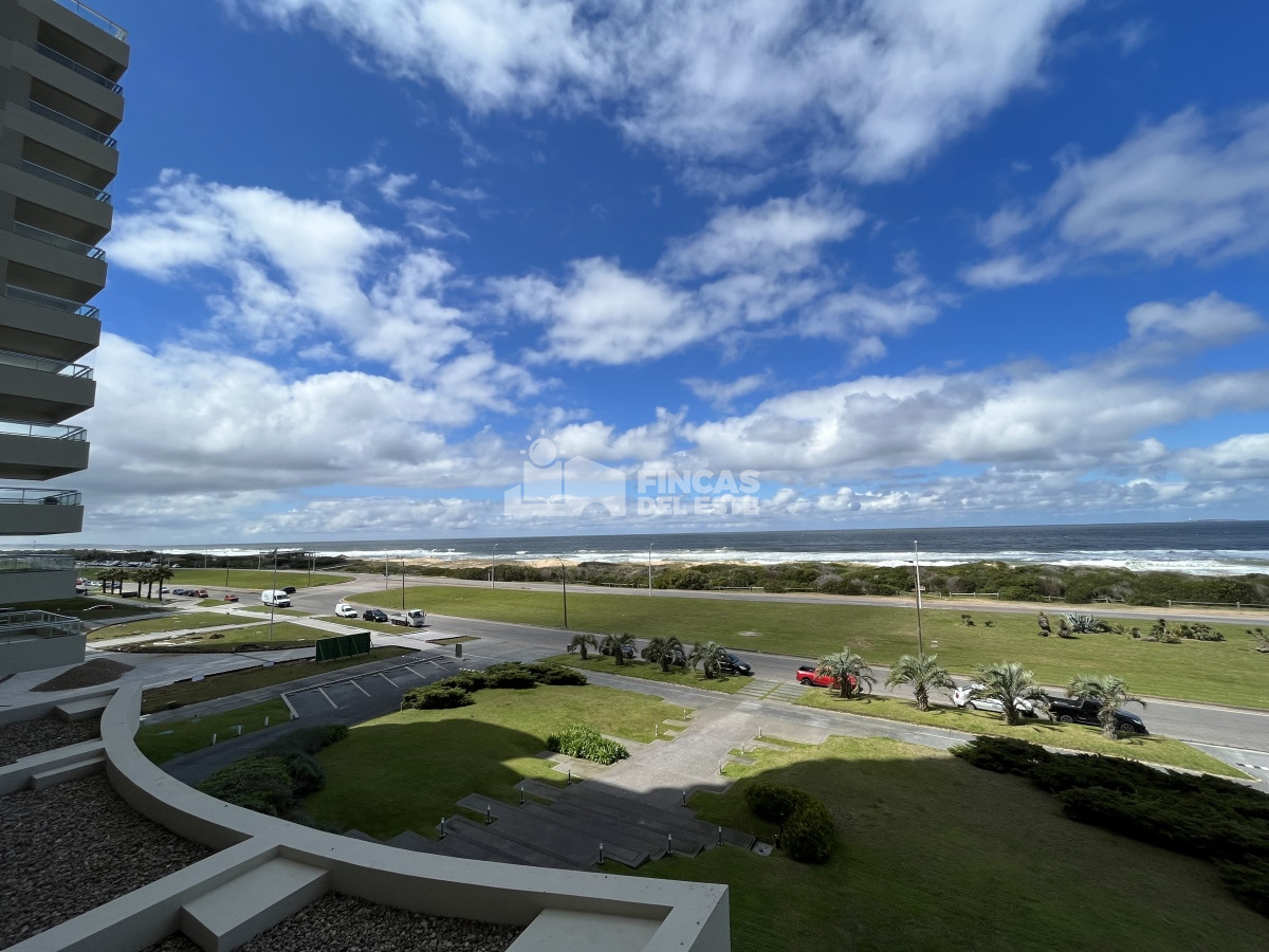 Apartamento ID.2086/Lujoso-apartamento-en-VENTA,-Brava,-Punta-del-Este - Lujoso apartamento en VENTA, Brava, Punta del Este