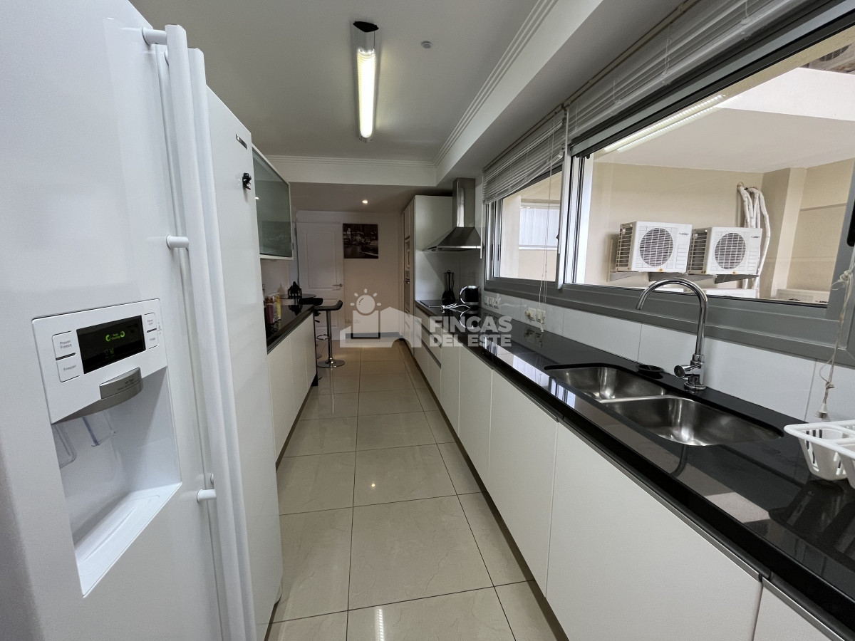 Brava - GoPunta - Portal Inmobiliario de Punta del Este - Maldonado