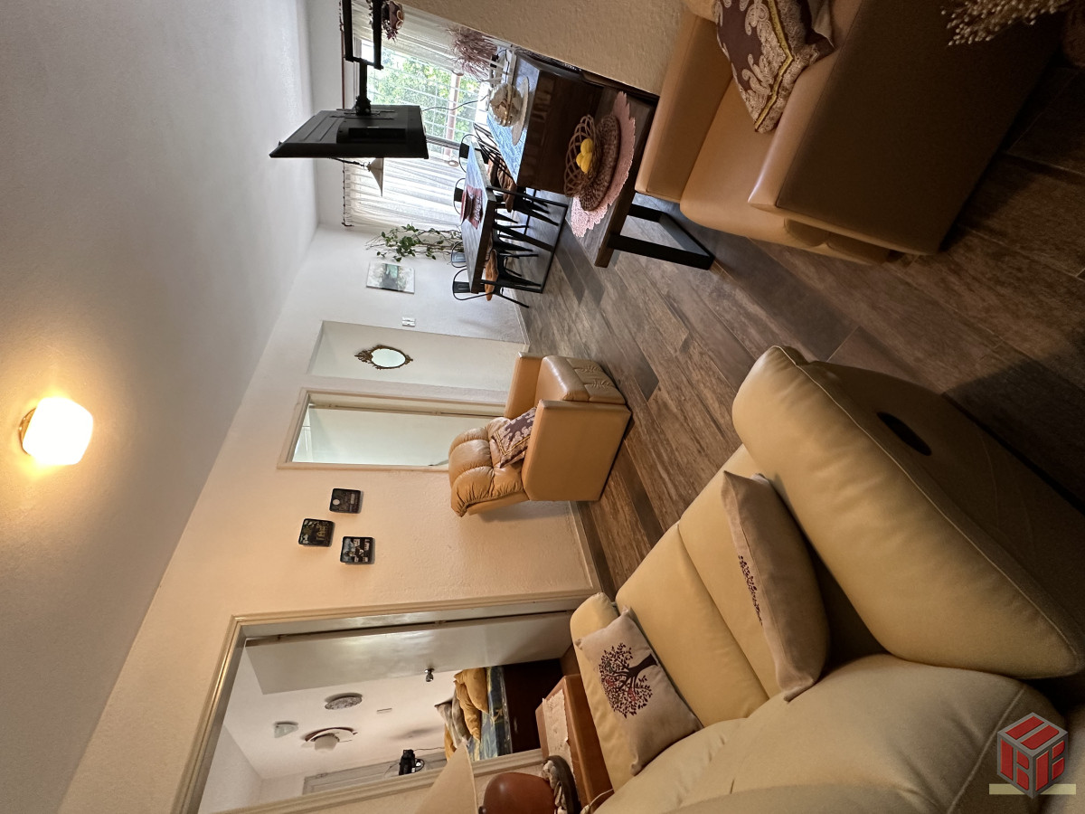 Apartamento ID.8965 - EN VENTA APARTAMENTO DE 2 DORMITORIOS - BRAVA PUNTA DEL ESTE