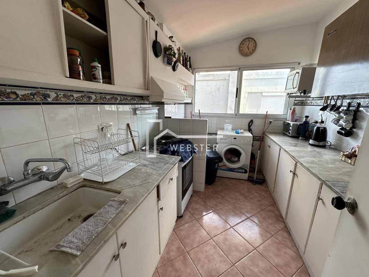 Apartamento ID.2052 - Apartamento en venta con vista de 3 dormitorios en Península de Punta Del Este 