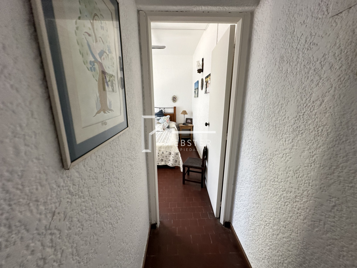 Apartamento ID.2052 - Apartamento en venta con vista de 3 dormitorios en Península de Punta Del Este 