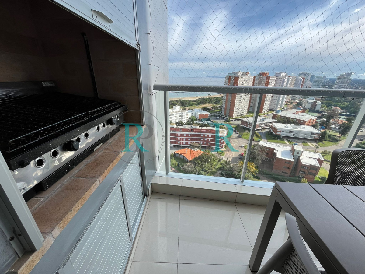 Apartamento ID.1025 - Apartamento en venta 2 dormitorios, zona Mansa en Punta del Este 
