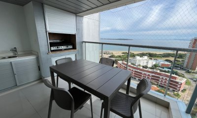 Apartamento en venta 2 dormitorios, zona Mansa en Punta del Este