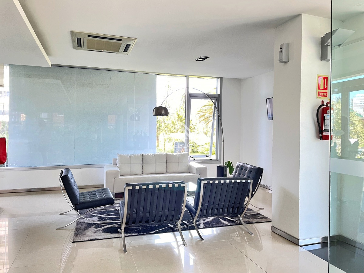 Apartamento ID.2424 - Venta apartamento 3 dormitorios 