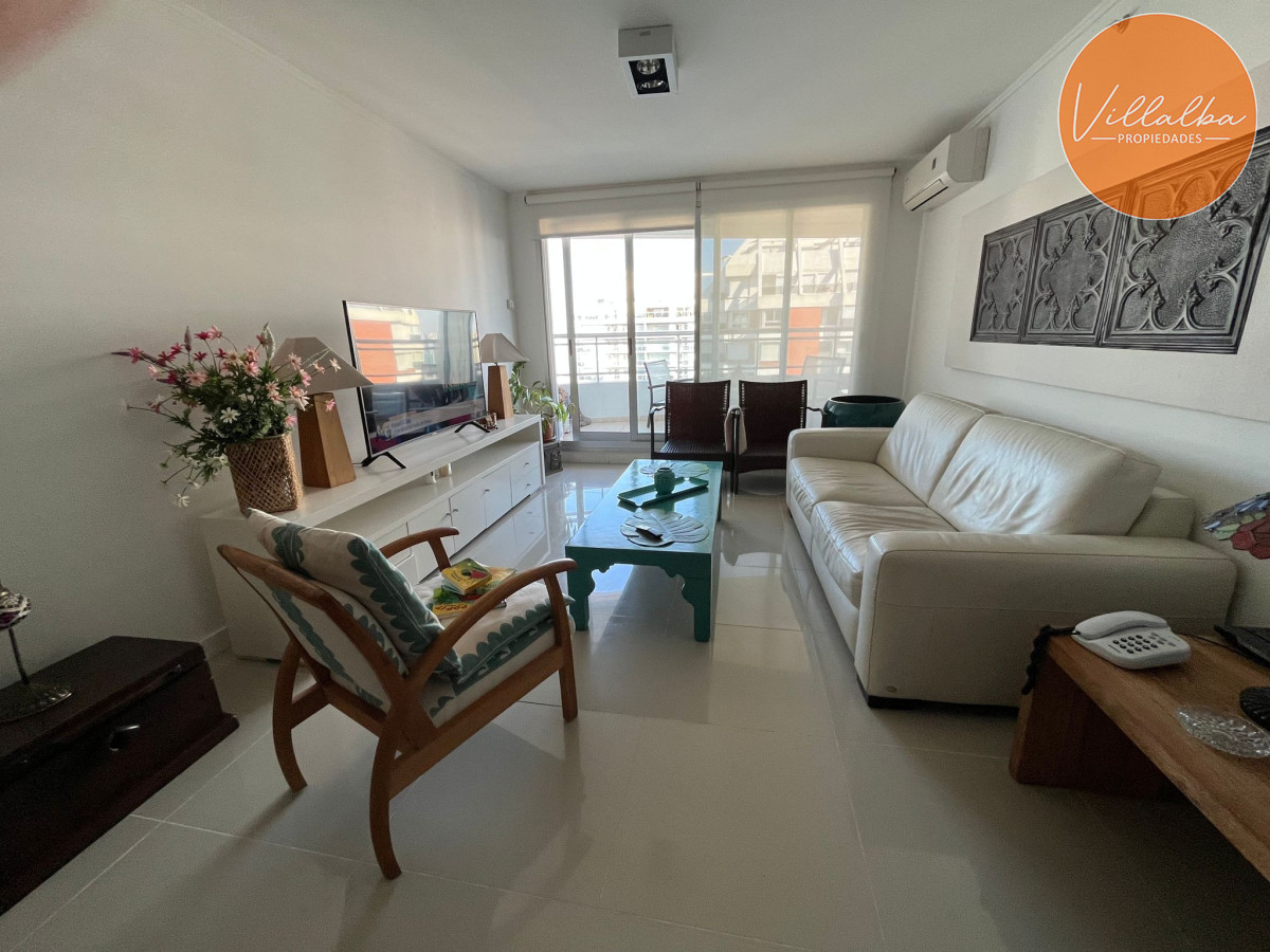 Apartamento ID.3250 - Apartamento en venta Punta del Este 