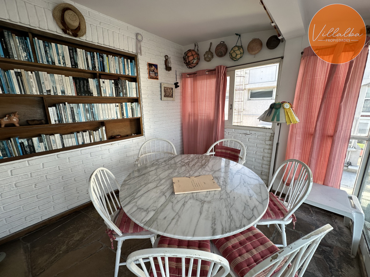 Apartamento ID.3492 - Apartamento en venta con vista de 3 dormitorios en Península de Punta Del Este 