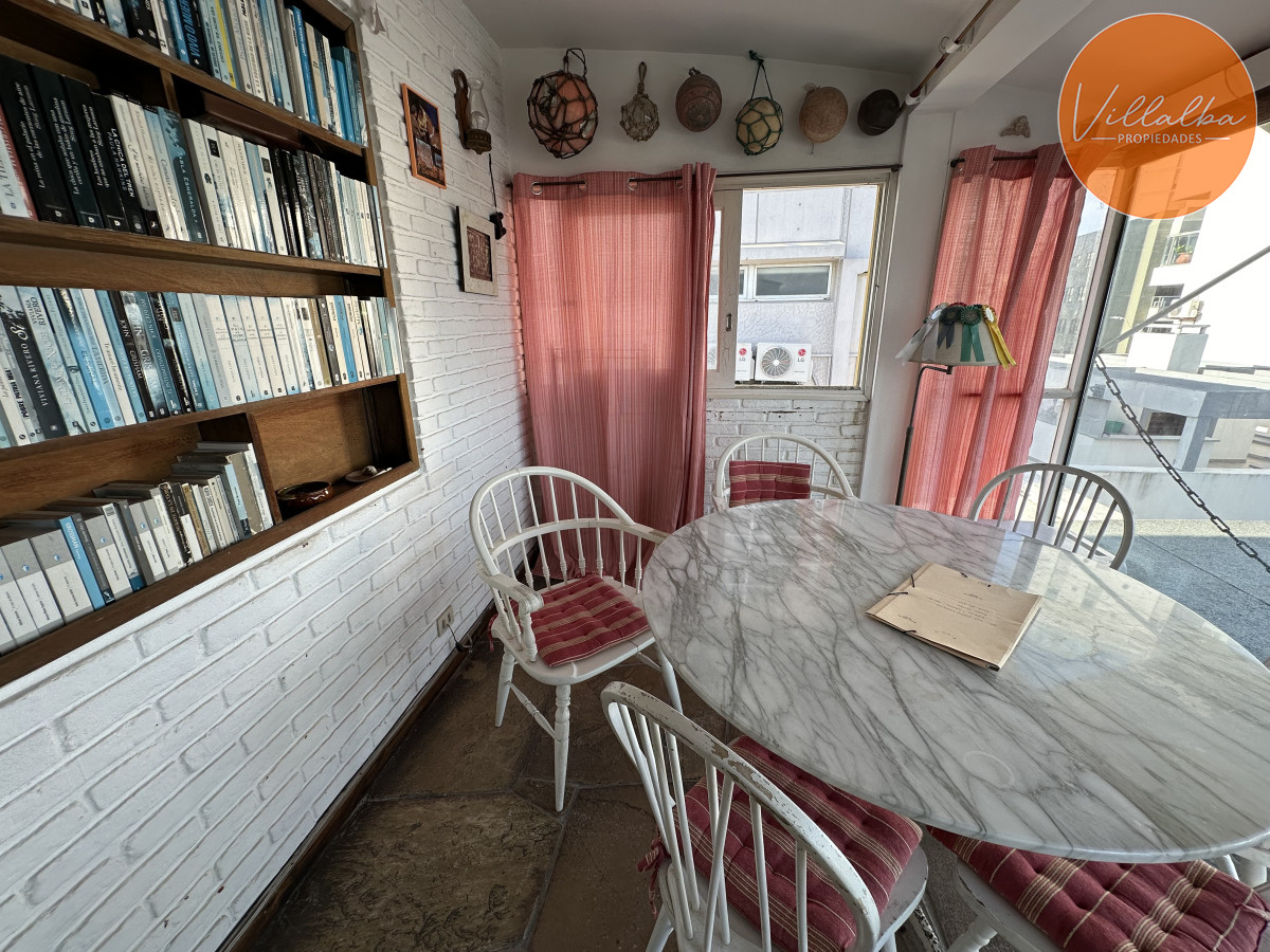 Apartamento ID.3492 - Apartamento en venta con vista de 3 dormitorios en Península de Punta Del Este 
