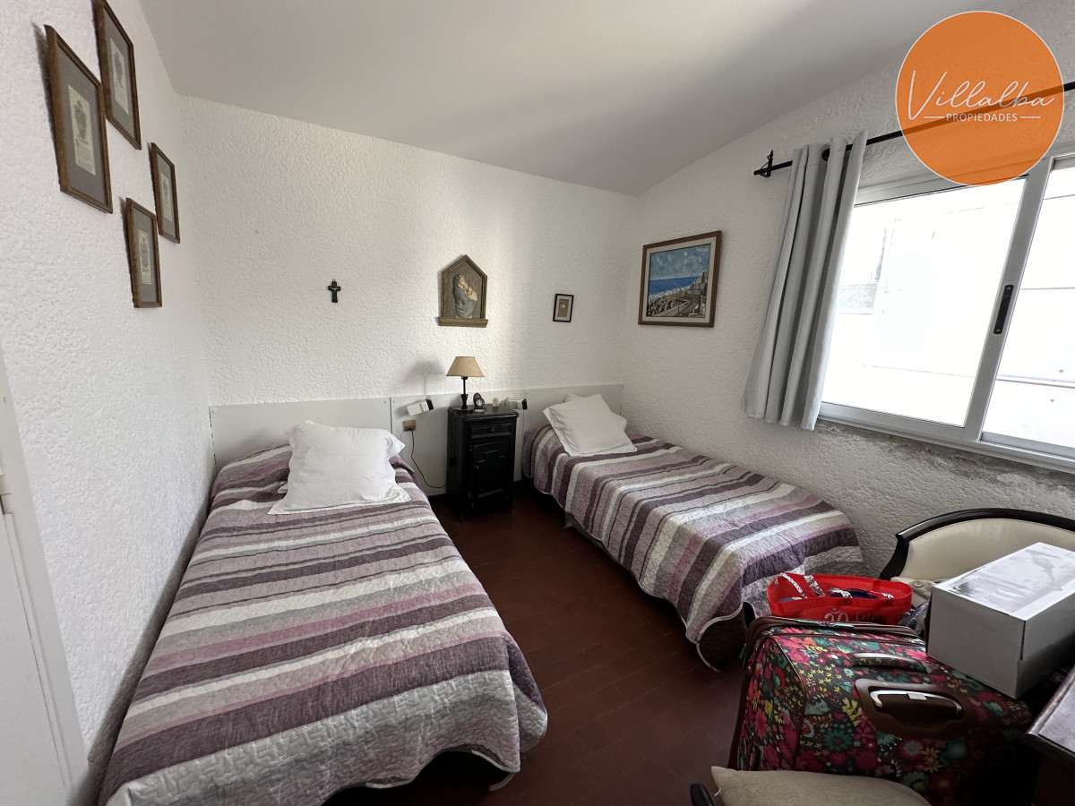 Apartamento ID.3492 - Apartamento en venta con vista de 3 dormitorios en Península de Punta Del Este 
