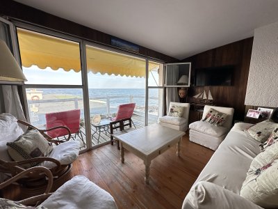 Apartamento en venta con vista de 3 dormitorios en Península de Punta Del Este 