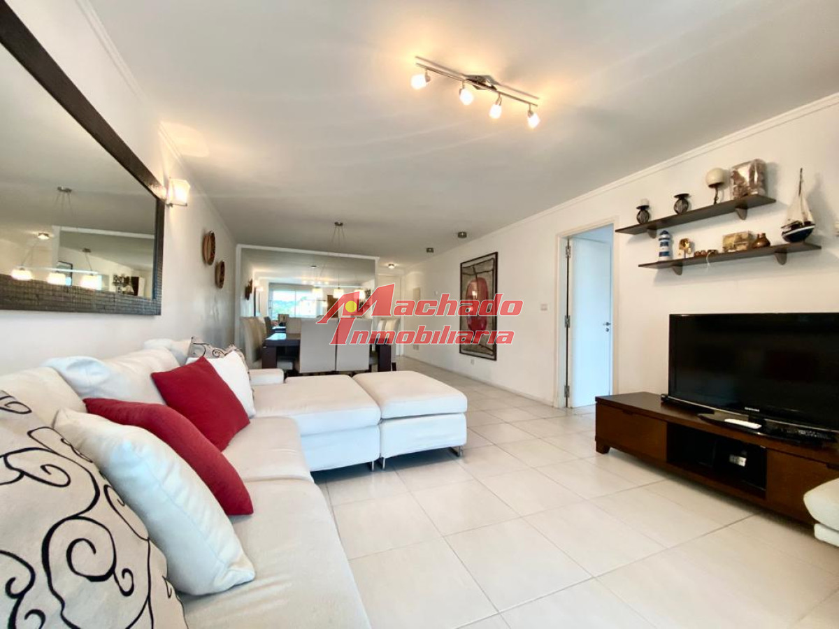 Aidy Grill - GoPunta - Portal Inmobiliario de Punta del Este - Maldonado