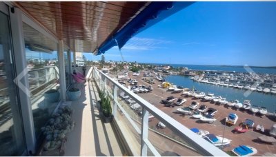 apartamento en venta de 3 dormitorios, con gran vista en Península, Punta del Este
