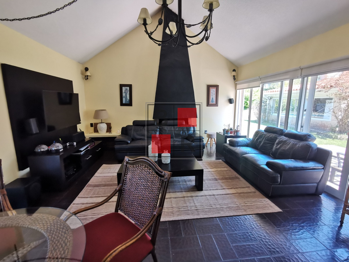 Casa ID.1077 - PUNTA DEL ESTE zona Lugano