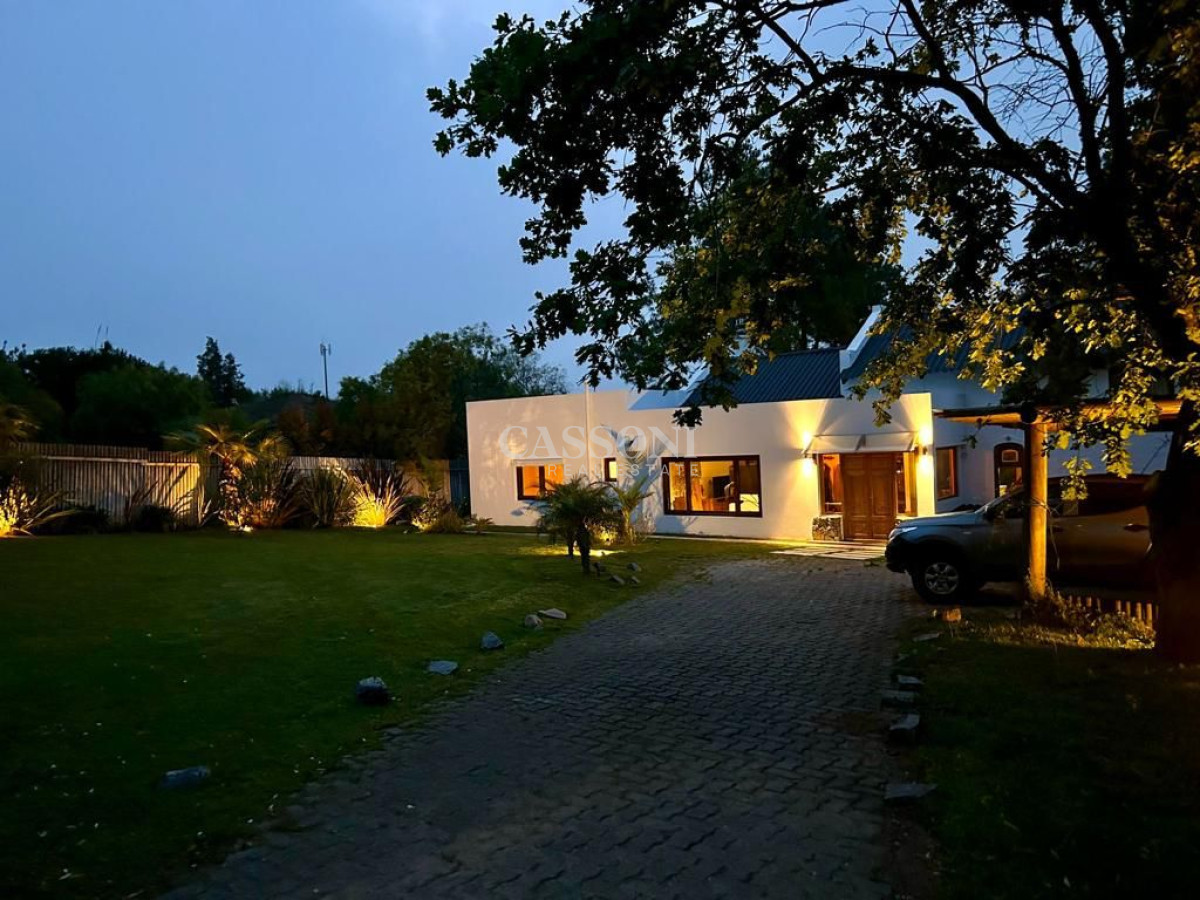 Casa ID.3261 - Increíble casa totalmente reciclada en venta, 5 Dormitorios en La Barra
