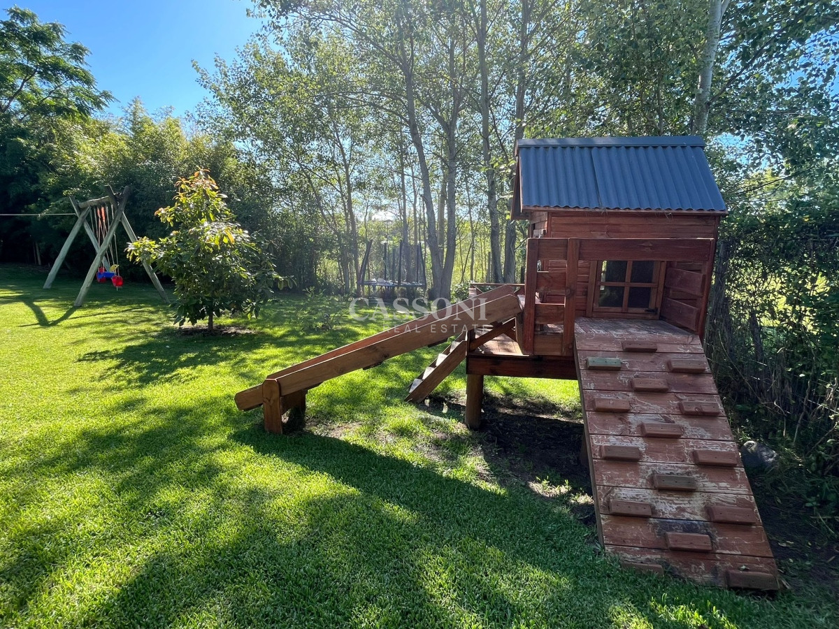Casa ID.3261 - Increíble casa totalmente reciclada en venta, 5 Dormitorios en La Barra