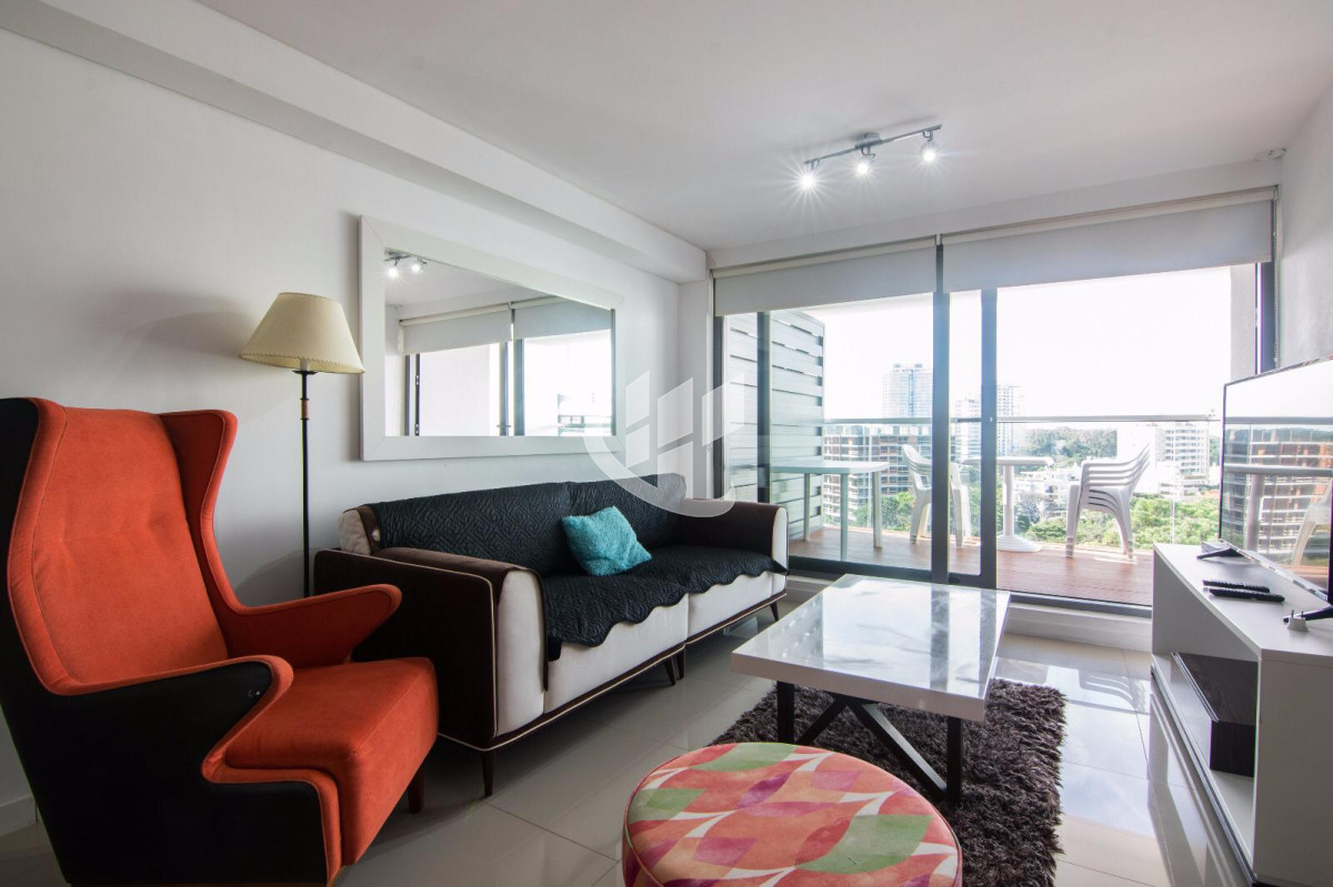 Apartamento ID.760 - Venta, apartamento, 2 dormitorios, amenities, Brava, Punta del Este