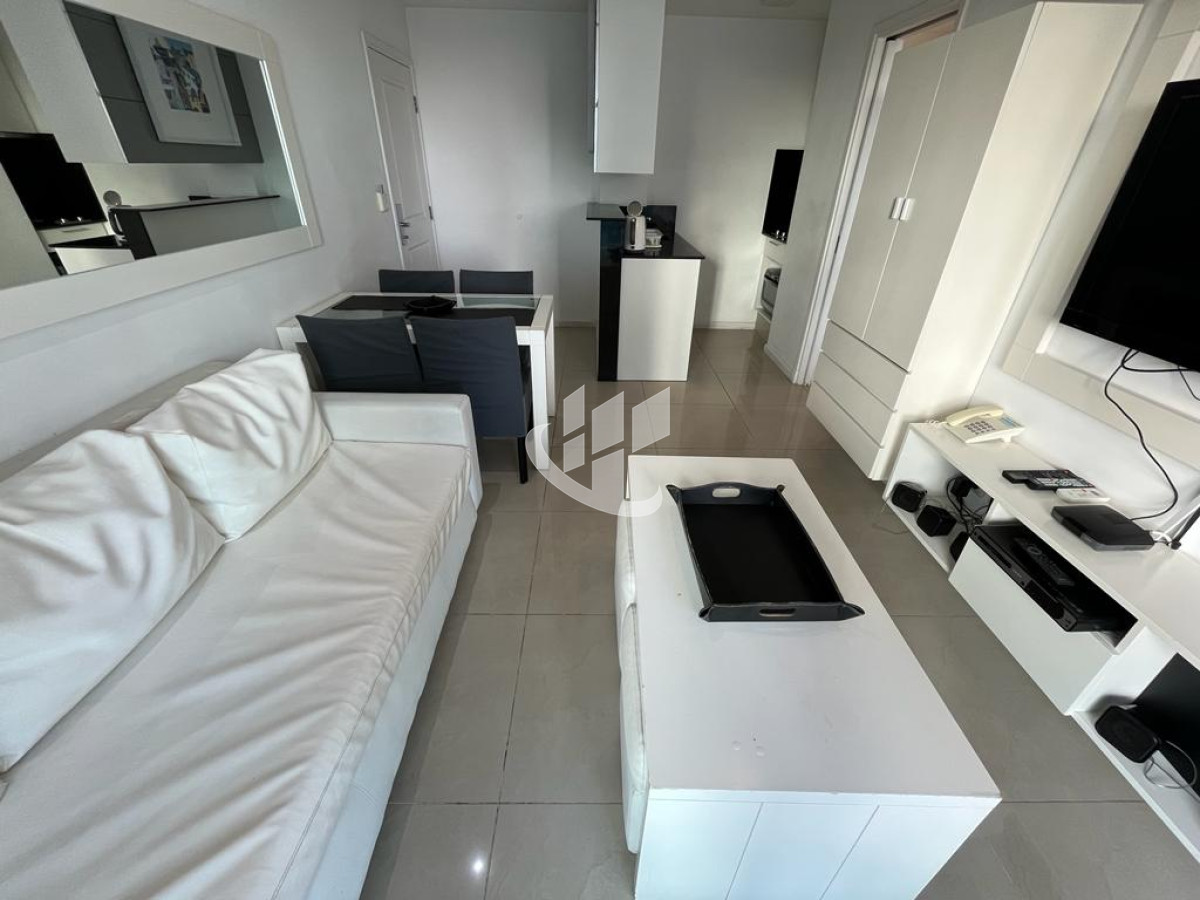 Apartamento ID.817 - Venta, Apartamento, 1 dormitorio, Aidy, Grill, Punta del Este