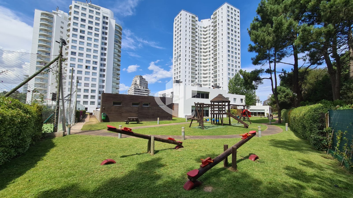 Apartamento ID.1390 - En venta apartamento en Planta baja de 1 dormitorio en Punta del Este VENTA