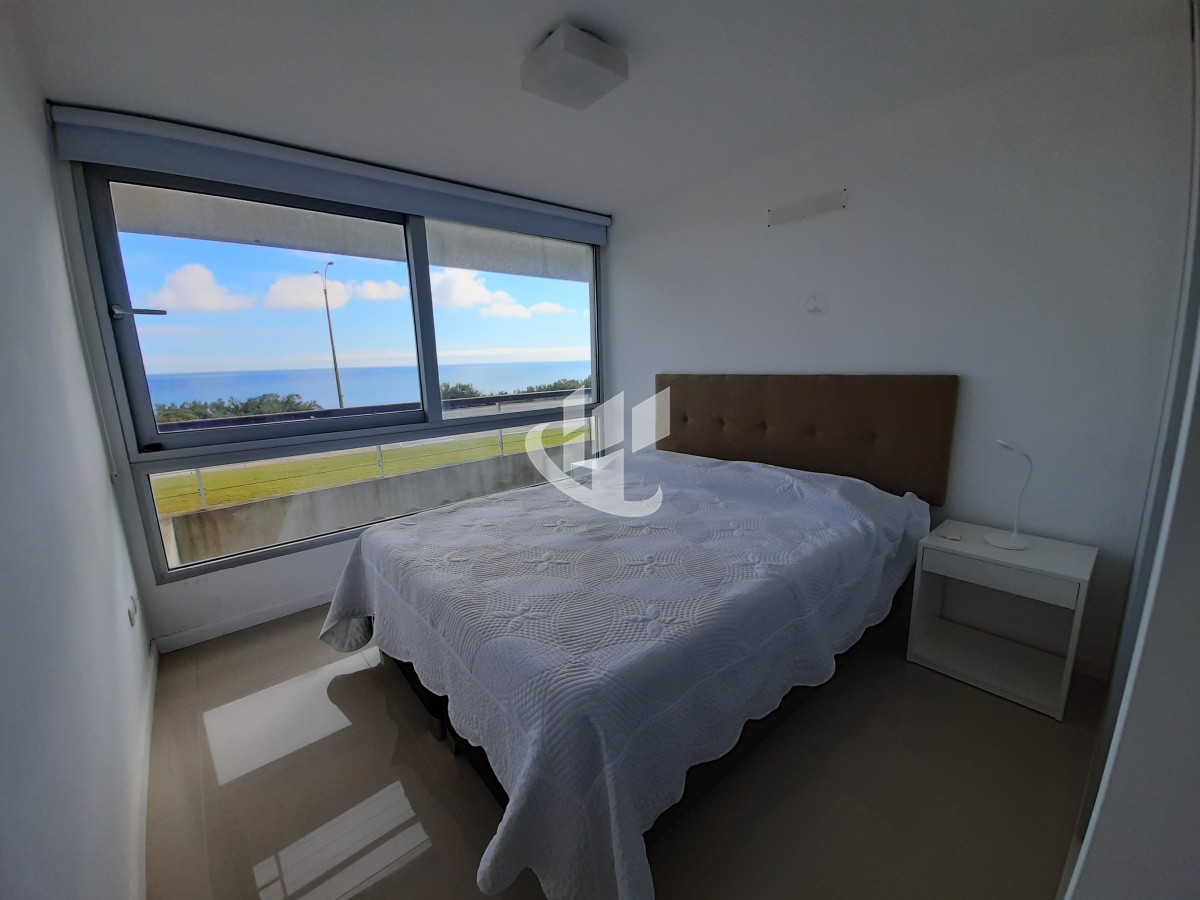 Apartamento ID.521 - Venta, apartamento, 3 dormitorios, 1era linea, Pinares, Punta del Este