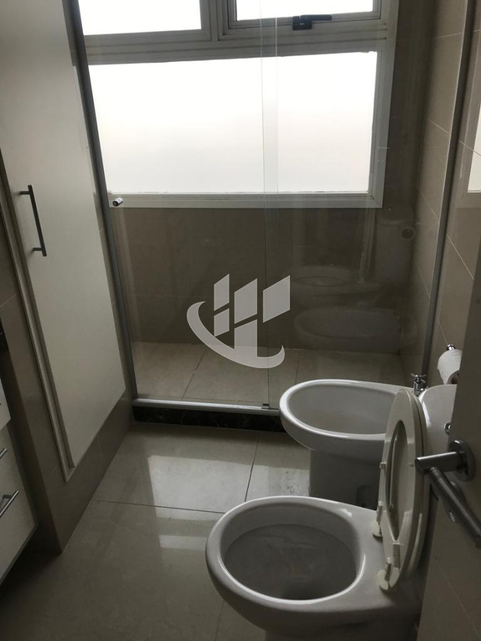 Apartamento ID.886 - Alquiler Temporario, 4 dormitorios, Punta del este, vista 180 grados, piso alto